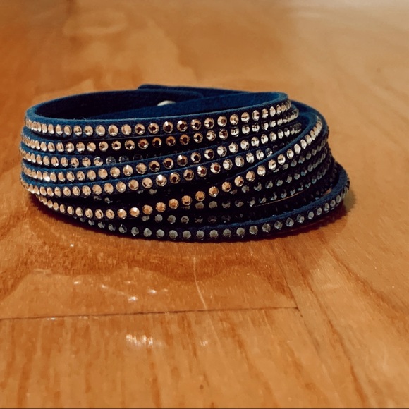 “Swarovski” Wrap Bracelet - Picture 1 of 2